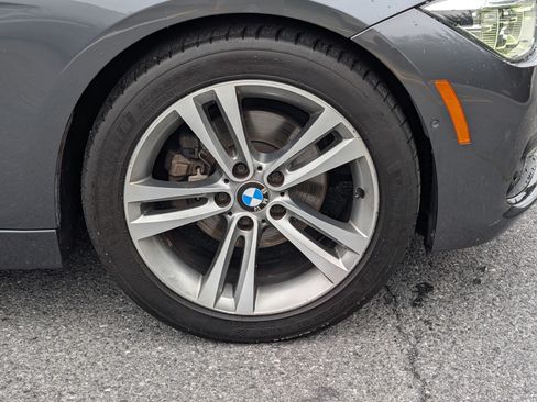 Used 2016 BMW 328i xDrive Sedan AWD/4WD image 9