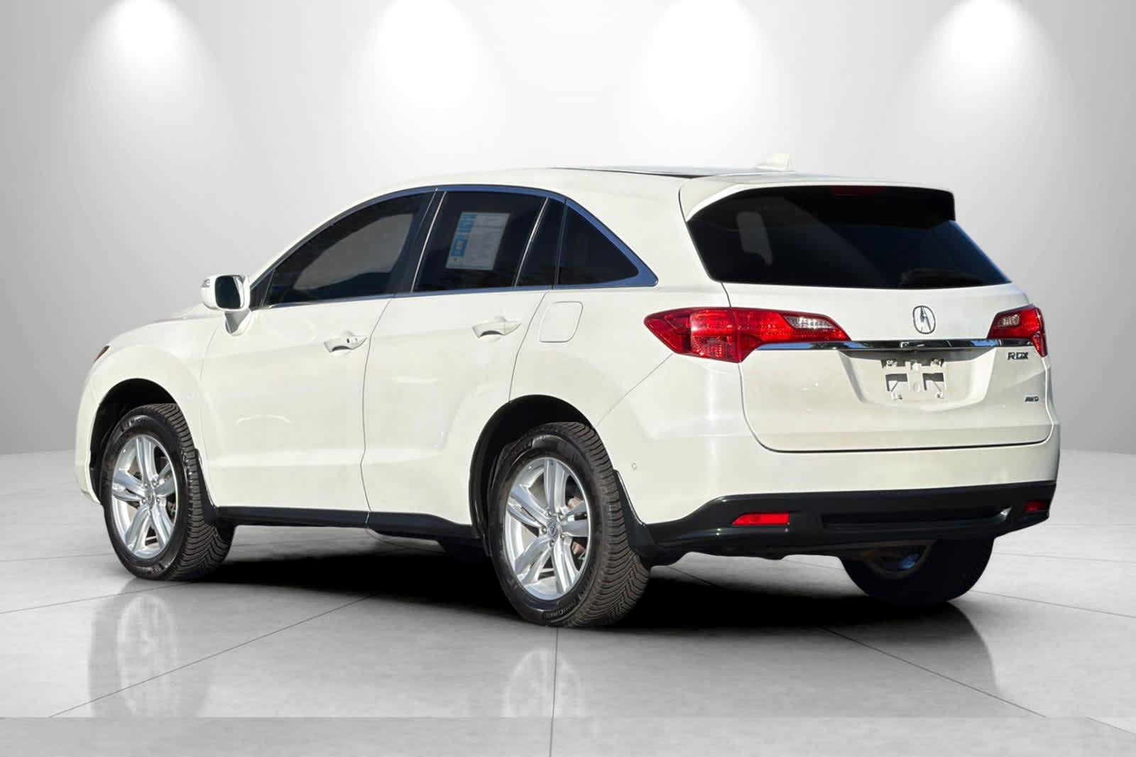 Used 2015 Acura RDX w/ Technology Package AWD/4WD image 6