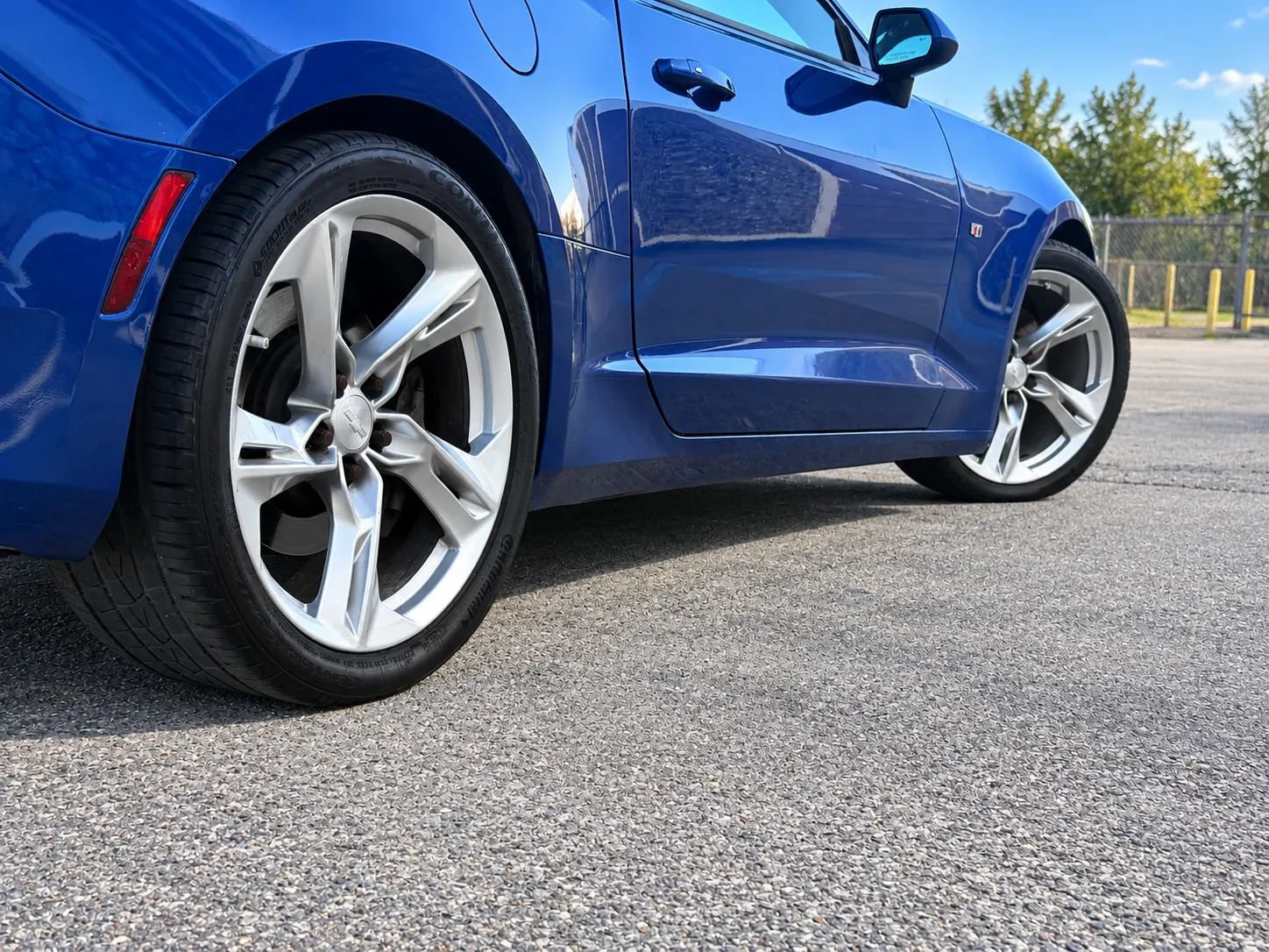 Used 2021 Chevrolet Camaro SS RWD image 9