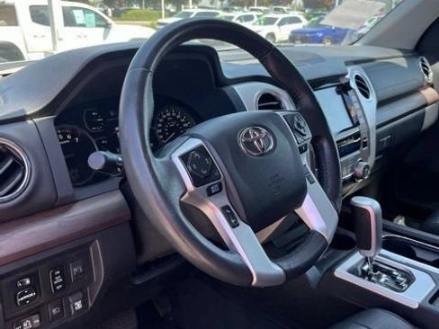 Used 2021 Toyota Tundra Limited w/ Limited Premium Package AWD/4WD image 6