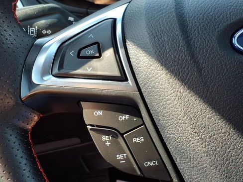 Used 2024 Ford Edge ST-Line AWD/4WD image 24