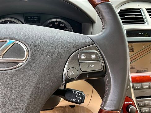 Used 2011 Lexus ES 350 FWD image 21