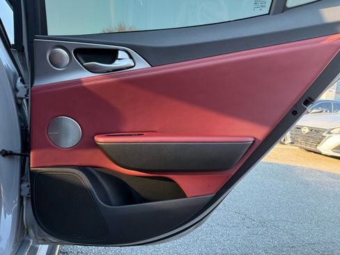 Used 2019 Kia Stinger GT1 image 27