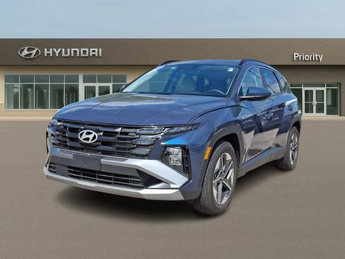 Used 2025 Hyundai Tucson SEL FWD image 1