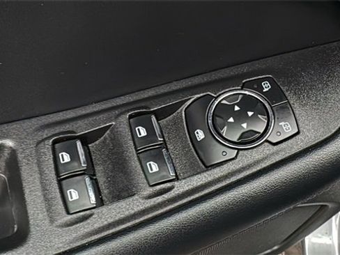 Certified 2024 Ford Edge SEL w/ Convenience Package image 11