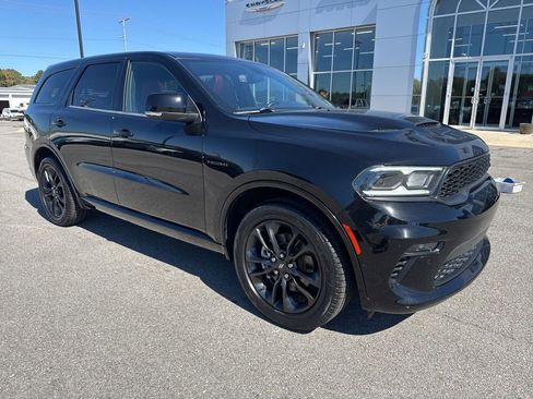 Used 2022 Dodge Durango R/T w/ Blacktop Package image 2