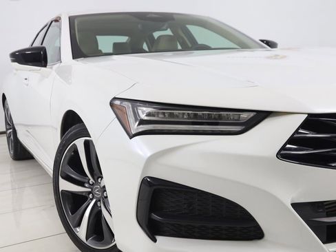 Used 2024 Acura TLX w/ Technology Package image 18