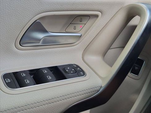 Certified 2022 Mercedes-Benz A 220 image 2