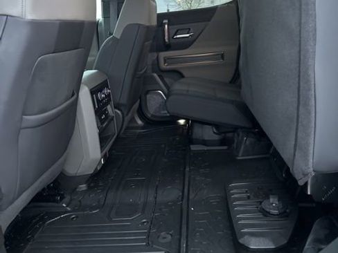 Used 2024 GMC Hummer EV 2X w/ LPO, Illumination Package image 50