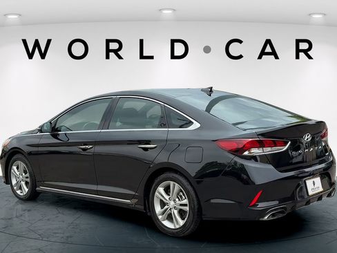 Used 2019 Hyundai Sonata Sport w/ Tech Package 03 FWD image 5