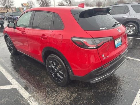 Used 2024 Honda HR-V Sport image 4