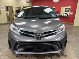 Used 2018 Toyota Sienna LE video 2