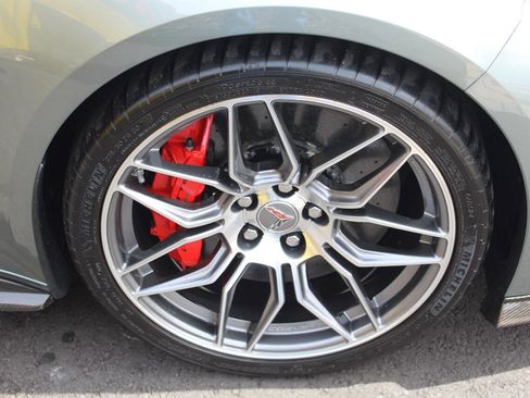 Used 2023 Chevrolet Corvette Z06 RWD image 39