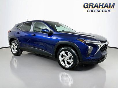Used 2024 Chevrolet Trax LS w/ LS Convenience Package