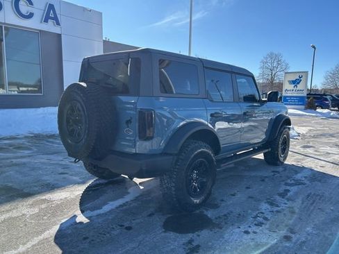 Used 2023 Ford Bronco Wildtrak image 7