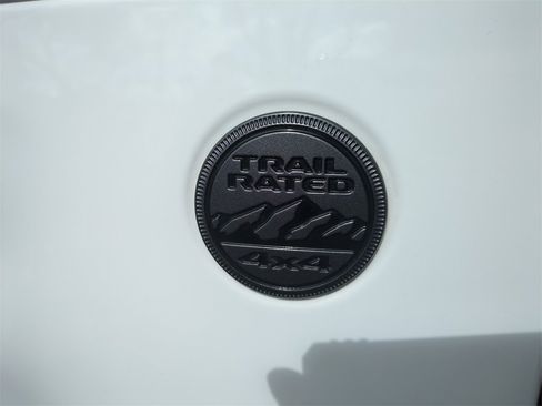 Certified 2022 Jeep Wrangler Sport S image 13