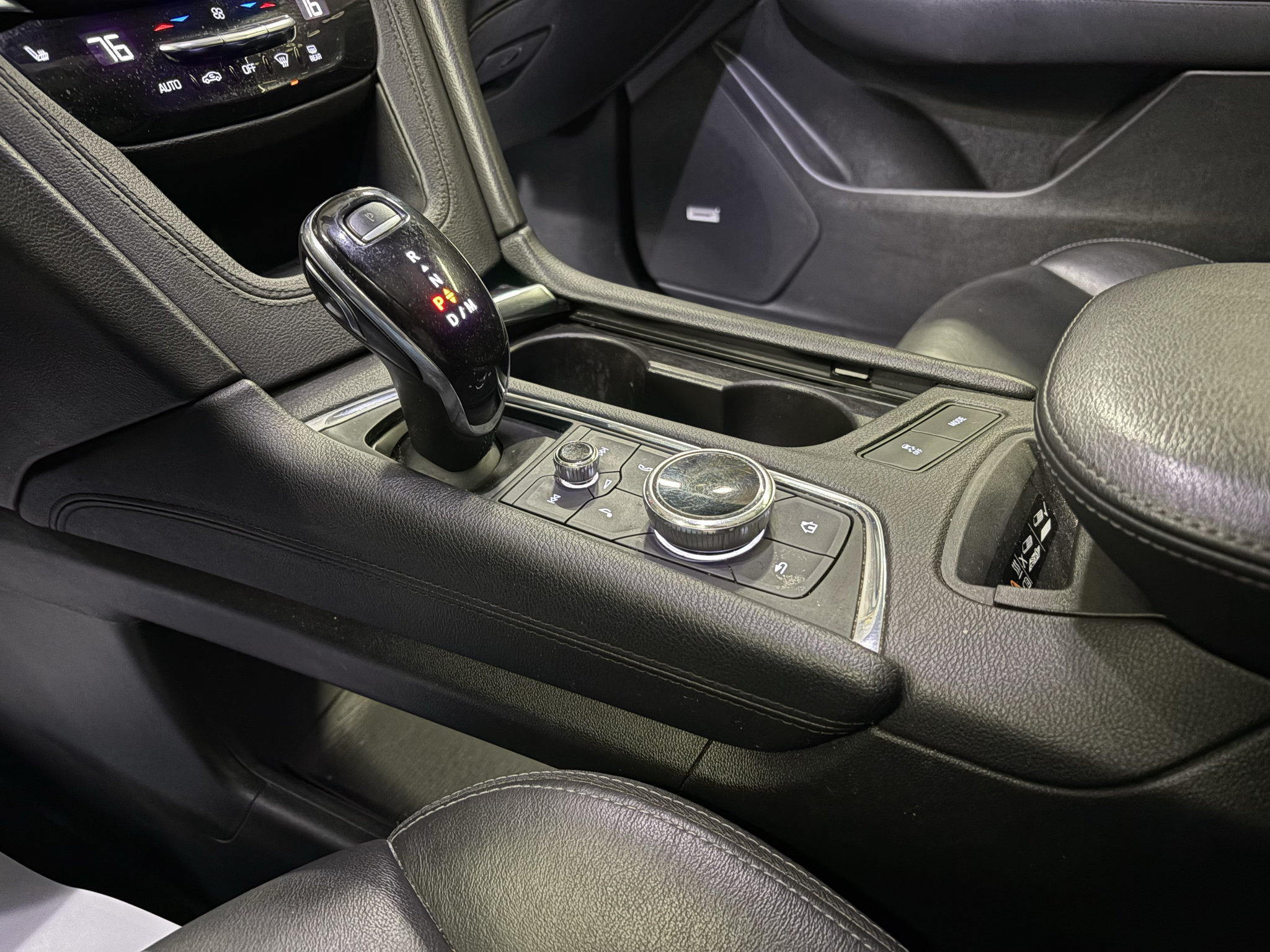 Used 2020 Cadillac XT5 Premium Luxury FWD image 13