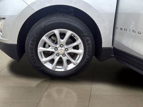 Used 2018 Chevrolet Equinox LT image 33