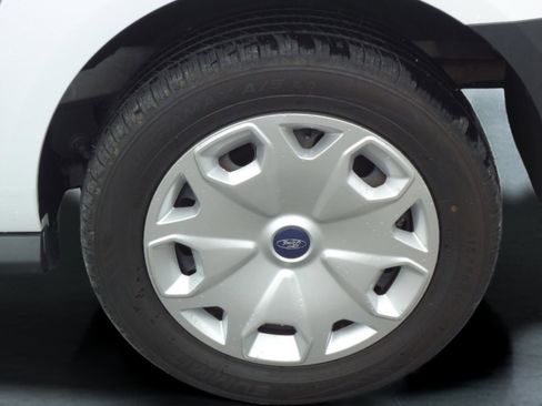 Used 2018 Ford Transit Connect XL image 9