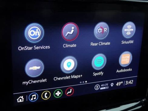 Used 2023 Chevrolet Traverse LT image 25