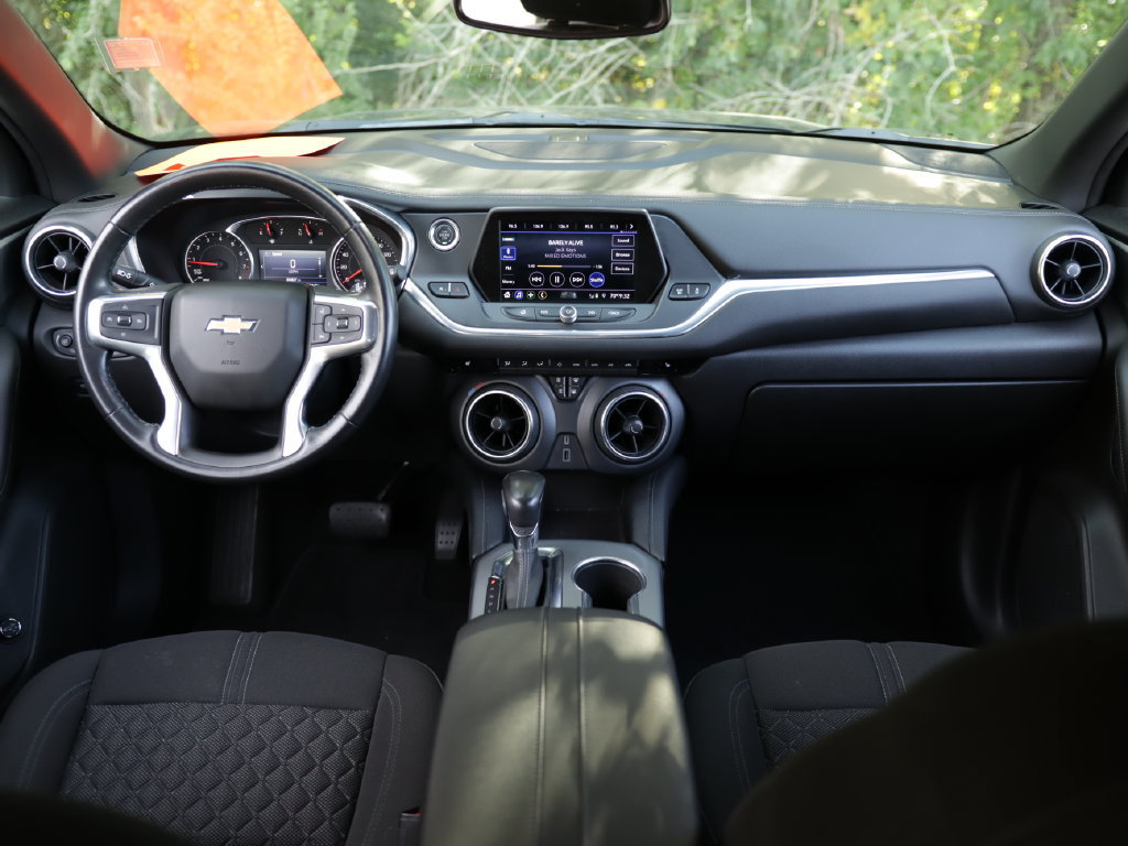 Used 2020 Chevrolet Blazer LT FWD image 20