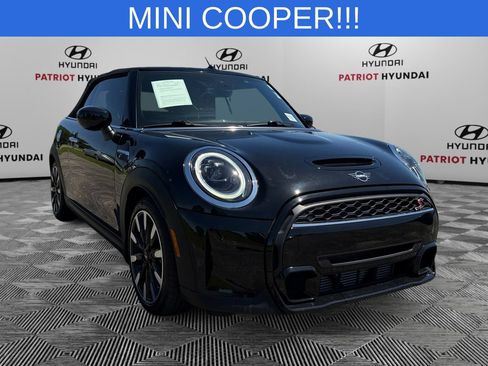 Used 2022 MINI Cooper S FWD image 1