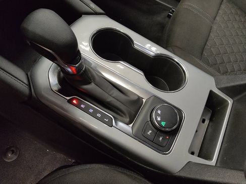 Used 2022 Chevrolet Blazer LT image 26