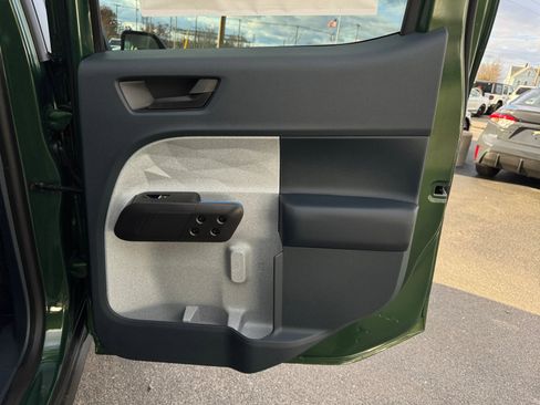 New 2025 Ford Maverick XLT w/ XLT Luxury Package image 27