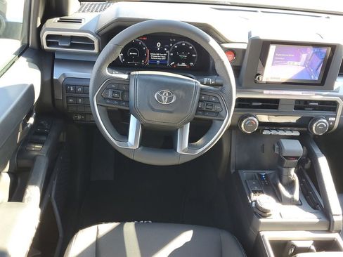 New 2026 Toyota Tacoma TRD Off-Road AWD/4WD image 15