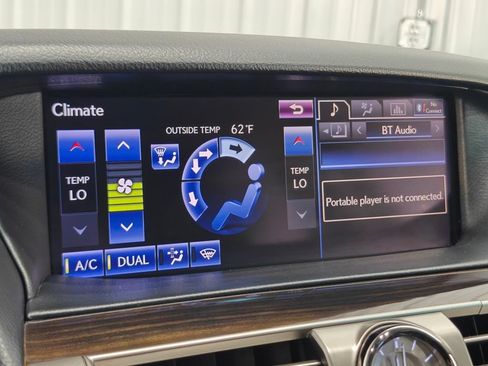 Used 2013 Lexus LS 460 AWD w/ Comfort Pkg image 40