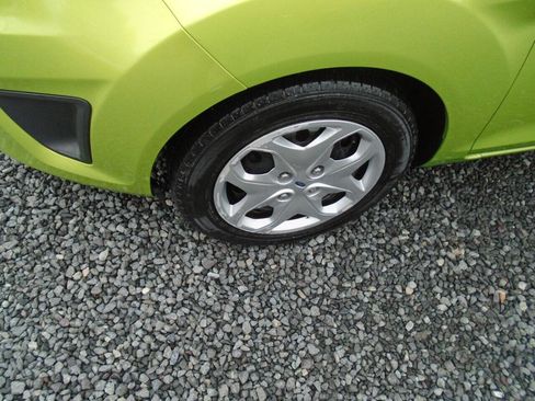 Used 2011 Ford Fiesta SE w/ 201A Rapid Spec Order Code image 10