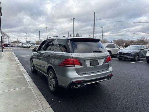 Used 2016 Mercedes-Benz GLE 400 4MATIC image 5