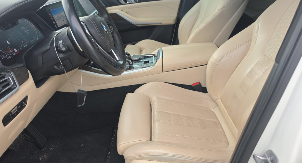 Used 2022 BMW X5 xDrive40i AWD/4WD image 5