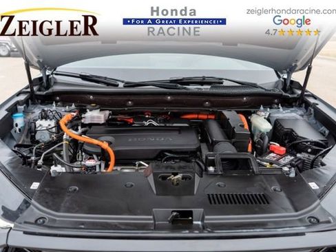 Used 2025 Honda CR-V Sport Touring image 31