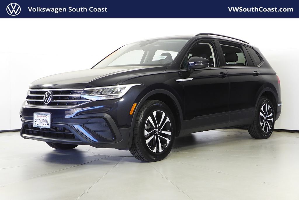 Used 2023 Volkswagen Tiguan S w/ Driver Assistance Package FWD image 1