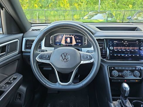 Used 2021 Volkswagen Atlas Cross Sport SEL AWD/4WD image 12