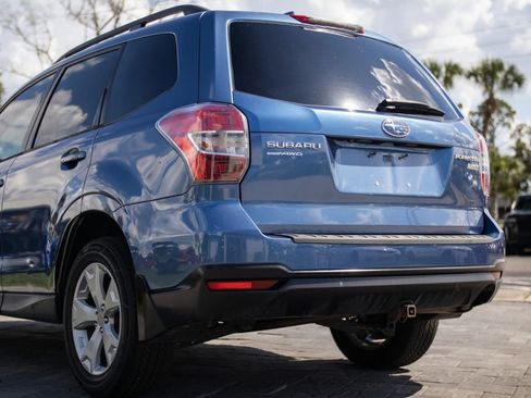 Used 2016 Subaru Forester 2.5i Premium w/ All-Weather Package AWD/4WD image 9