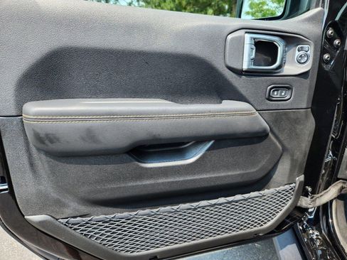 New 2024 Jeep Wrangler Unlimited Rubicon 392 image 13