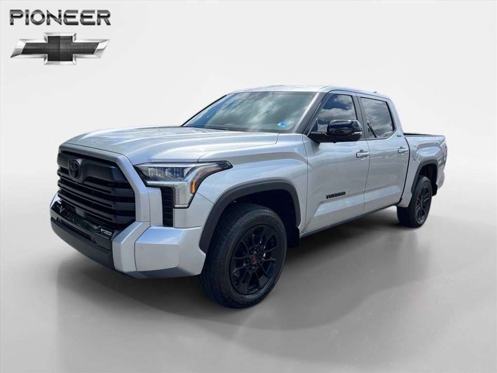 Used 2026 Toyota Tundra Limited AWD/4WD image 1