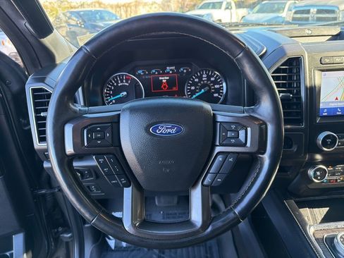 Used 2021 Ford Expedition Max Limited image 16