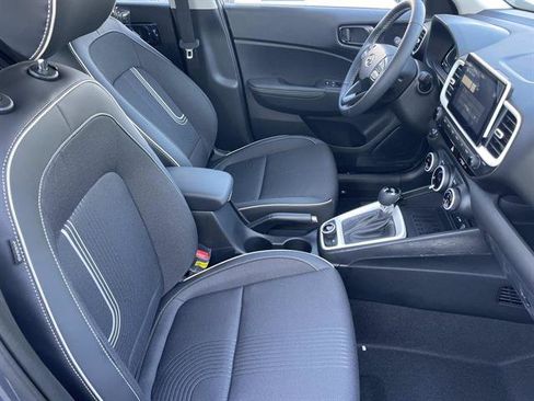 New 2026 Hyundai Venue SEL FWD image 25