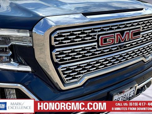Used 2021 GMC Sierra 1500 Denali w/ Denali Ultimate Package AWD/4WD image 33