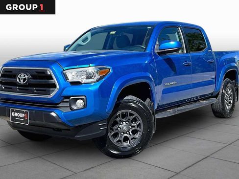 Used 2017 Toyota Tacoma SR5 RWD image 1