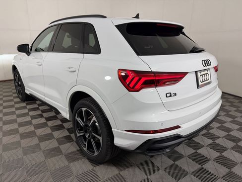 Used 2025 Audi Q3 2.0T Premium Plus w/ Premium Plus Package AWD/4WD image 3