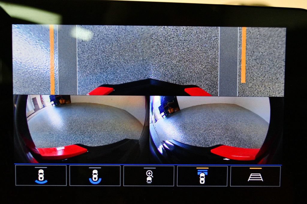 Used 2023 Chevrolet Corvette Stingray Preferred Conv w/ Z51 Performance Package RWD image 67