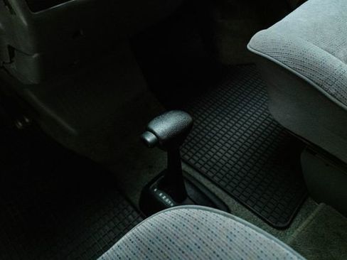 Used 1993 Volkswagen Eurovan MV image 27