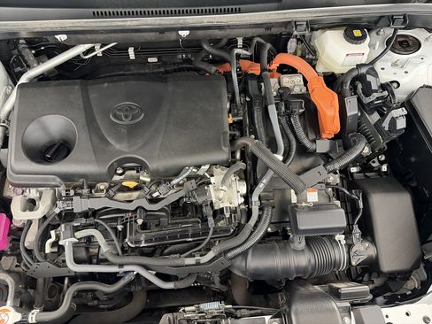 Used 2023 Toyota RAV4 XSE AWD/4WD image 13