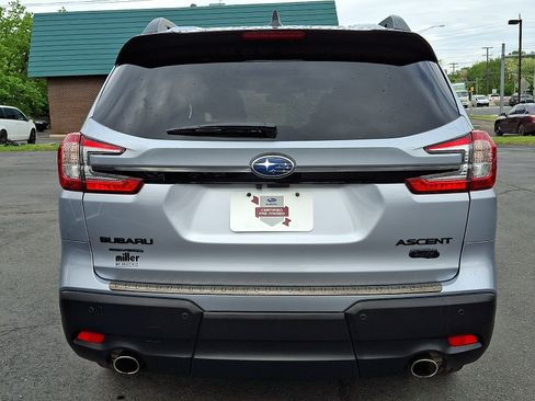 Certified 2025 Subaru Ascent Bronze Edition w/ Onyx Package AWD/4WD image 5