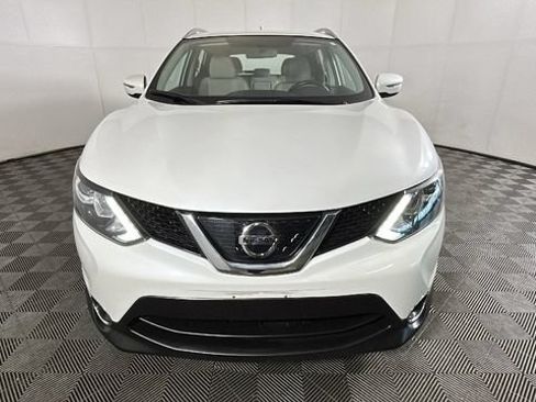Used 2018 Nissan Rogue Sport SV w/ SV All-Weather Package FWD image 7