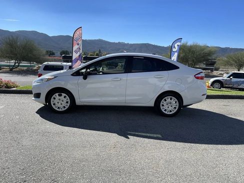 Used 2019 Ford Fiesta S image 8